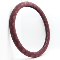 Housse de volant personnalisée AireSpace OEM, monogramme, rouge vin, velours de coton, cuir PU gaufré, antidérapante, accessoire de voiture, 15 pouces