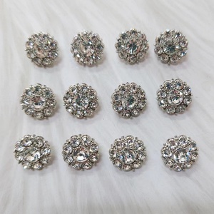 Mặt Trời Sang Trọng Hình Dạng Hoa Hợp Kim Nút Phụ Kiện Với May Chân Pha Lê Rhinestone Nút Cho Quần Áo - Product Image 5