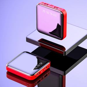 Banco de Energía Portátil al por Mayor con Diseño de Pantalla LCD, 2 Puertos USB, Mini Cargador de 20000 mAh, Batería Externa Pequeña con Logotipo Personalizado - Product Image 4