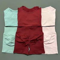 Ensemble de sport 2 pièces pour femme : haut court sans couture à manches courtes et leggings de yoga, shorts froncés pour l'entraînement et la course