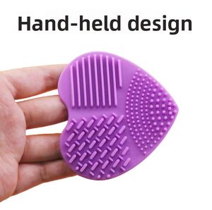 Limpiador de Brochas de Maquillaje de Silicona en Forma de Corazón - Diseño Plegable con Esponja Rosa Gratis, Portátil y de Secado Rápido para una Fácil Limpieza - Product Image 6
