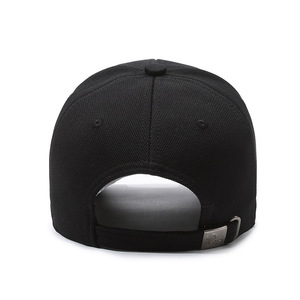 Cappellino da Baseball in PVC con Logo Personalizzato OEM, Design con Visiera Curva, Ricamo '<span class=keywords><strong>R</strong></span>', Fibbia in Metallo Regolabile, Unisex, Business Casual - Product Image 4