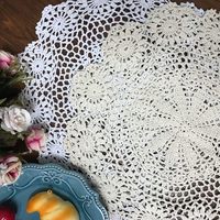 Napperons ronds en coton crocheté faits main de 13 pouces, couleur beige, design moderne, multifonctionnels et lavables