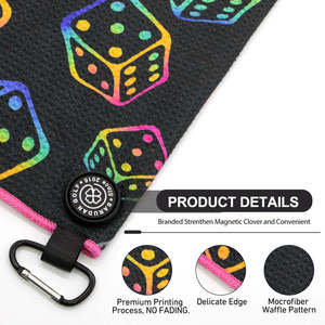 Serviettes de golf imprimées noires à motif dés, en microfibre gaufrée, avec logo personnalisé magnétique et crochet – Offre spéciale - Product Image 5