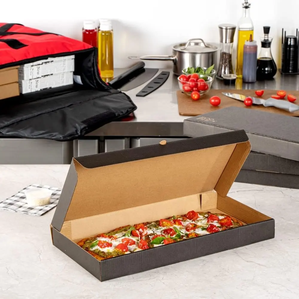 Emballage de boîte à pizza en feuille d'aluminium à bas prix 6 9 12 16 18 pouces Triangle Mini blanc noir multicouche boîte à pizza bavoir recyclable