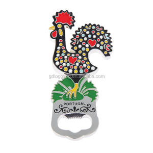 Fábrica personalizada tradicional regalo de la <span class=keywords><strong>suerte</strong></span> Gallo portugués esmalte magnético <span class=keywords><strong>Portugal</strong></span> recuerdos Galo Cock cerveza abrebotellas - Product Image 4