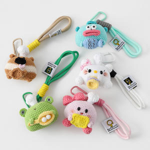 Sac de poupée <span class=keywords><strong>au</strong></span> crochet fait à la main pendentifs <span class=keywords><strong>saison</strong></span> <span class=keywords><strong>2</strong></span> <span class=keywords><strong>série</strong></span> suspendue grenouille suspendu mousquetons de poisson moche décor de noël en gros - Product Image 1