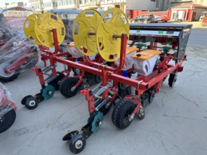 Mô hình mới nhất bốn hàng điện điều khiển không khí <span class=keywords><strong>seeder</strong></span> <span class=keywords><strong>planter</strong></span> hạt khoan cho trang trại trồng trọt hộp số bánh răng thành phần cốt lõi - Product Image 4