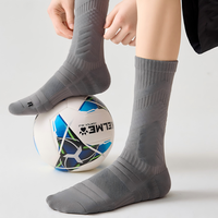 Chaussettes de sport pour hommes, personnalisables avec logo, vente en gros, chaussettes de course, chaussettes de basket-ball, chaussettes antibactériennes, avec coussinets absorbants d'humidité