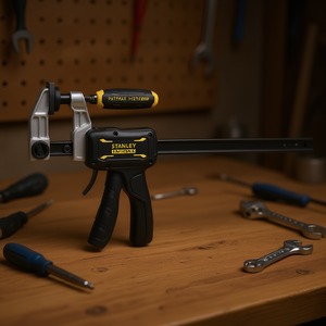 Abrazadera híbrida Stanley Patmax de 12 pulgadas con mango ajustable para un agarre seguro - Product Image 3