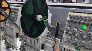 Máquina de Bordar Computarizada de Alta Velocidad Yuanheng 920 de la Mejor Calidad, con Lentejuelas Planas y Simples, con Sistema DAHAO A18 - Product Image 3