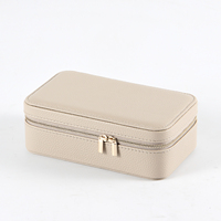 Étui à bijoux de voyage pour femmes avec cuir Pu et design compact-Solution de rangement d'accessoires à transporter