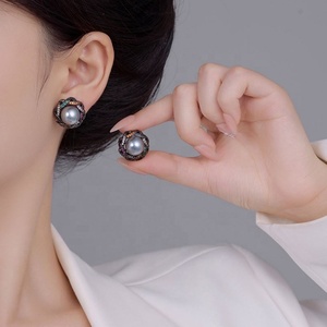 S925 <b>Silver</b> Needle <b>Stud</b> Earrings Gold Plated Copper Elegant High-End Design with Interwoven Lines Light Luxury Feel for Gift - Product Image 2