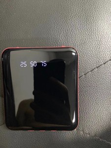 Mini vuông 10000mAh Pin ngân hàng điện sạc di động OEM Logo gói 20000 mAh LED powerbanks với 4 Cáp <span class=keywords><strong>2025</strong></span> - Product Image 5