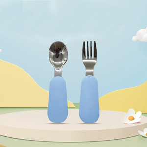 Juego de Cubiertos de Acero Inoxidable con Mango de Silicona para Niños, 100% de Grado Alimenticio, Libre de BPA, para Bebés y Niños Pequeños - Product Image 1