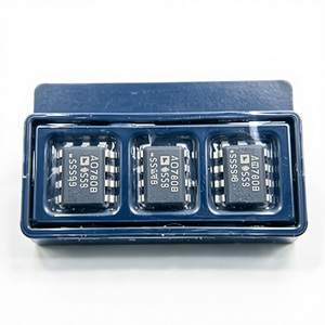 AD780BRZ-REEL7 Circuits intégrés de référence de tension de précision Analog Devices 2,5 V/3,0 V programmables, boîtier 8-SOIC - Product Image 1