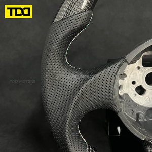 Volant en fibre de carbone véritable TDD compatible avec Lamborghini Gallardo 2009 2010 2011 2012 2013 2014 - Product Image 5