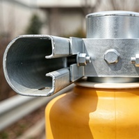 Barrera de Seguridad Vial Anticollisional de Rodillos Giratorios, Acero Galvanizado en Caliente, Diseño Flexible, Dimensiones Personalizables, Rellenable con Agua