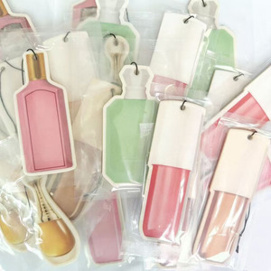 Diffuseur <span class=keywords><strong>de</strong></span> parfum <span class=keywords><strong>de</strong></span> luxe en papier pour <span class=keywords><strong>voiture</strong></span>, parfum Freesia, <span class=keywords><strong>décoration</strong></span> suspendue pour l'intérieur du véhicule - Product Image 1