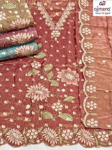 Ensemble de vêtements ethniques pour femmes, costume élégant Salwar Kameez pour les fêtes, les mariages, les festivals et les soirées - Product Image 5