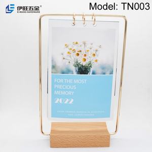 Calendario de Escritorio Mensual con Logotipo Personalizado de Fábrica YIWANG - Product Image 3