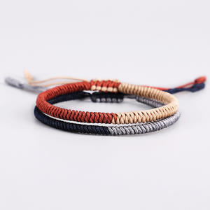 Dos colores a juego amante familia amigos mujeres y hombres nudo hecho a mano suerte trenzado ajustable pareja pulsera joyería regalo - Product Image 1
