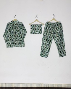 Ensemble de pyjama tendance en coton, motif ethnique imprimé à la main, idéal pour les voyages, pour femmes, prix de gros - Product Image 6
