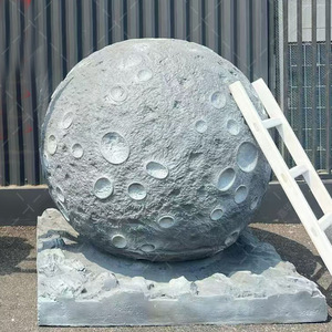 Escultura de Astronauta de Fibra de Vidrio, Figura Decorativa para Exteriores, Montaje en Suelo, Forma Irregular, Tema de Cohete Personalizado - Product Image 5