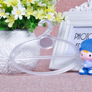 Colgador de bufanda ovalado de plástico negro personalizado transfronterizo con gancho de toalla de ahorro de espacio de barra transversal para almacenamiento de ropa de armario - Product Image 4