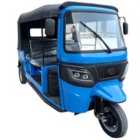 Longue portée 60V/72V 4500W trois roues 3 rangées bleu électrique Tuk Tuk Tricycle avec 8 passagers pour services de taxi