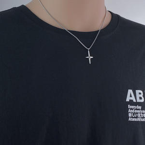 Nouveau collier pendentif en acier inoxydable réglable pour femmes, design minimaliste haut de gamme en forme de croix avec chaîne de pull - Product Image 4