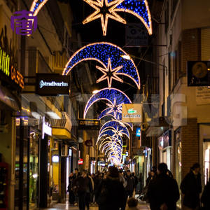 Luces Decorativas LED 2D Grandes para Postes de Calle, Impermeables, para Exteriores, con Motivos Navideños, Clasificación IP65 para Ciudades - Product Image 5