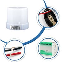 Controlador de Luz Automático con Fotocélula CNRIYA AS15-2310G 10A, Interruptor Inductivo con Detector de Anochecer al Amanecer, Clasificación IP54/IP44, 50 Lux