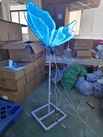 Ailes mobiles LED RVB Papillon bleu rose violet pour la décoration de mariage et d'événement