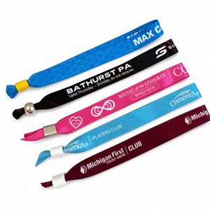 Bracelets tissés personnalisés pour festivals, bracelets écologiques en RPET avec fermeture en bambou - Product Image 1