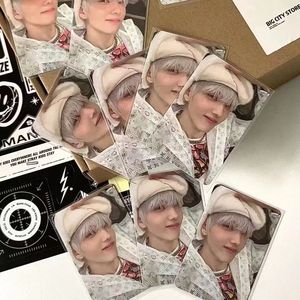 Ingrosso Merchandise Gruppi Kpop, 50 Pezzi/Confezione, Custodie Protettive Trasparenti Anti-Graffio per Fotocard 3 Pollici - Product Image 5