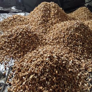 Vermiculita expandida para almofadas de freio: melhora a resistência ao desgaste e a estabilidade térmica na frenagem de alta temperatura - Product Image 5