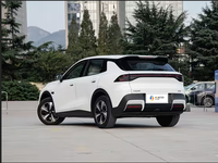 Voiture électrique Changan Qiyuan Q05 2026 avec un design extérieur riche en caractéristiques, un véhicule à énergie nouvelle élégant