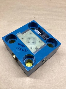 New Cover R900938117 LFA40GWA-7X/A15 Hydraulic Control <b>Plate</b> 315bar - Product Image 3