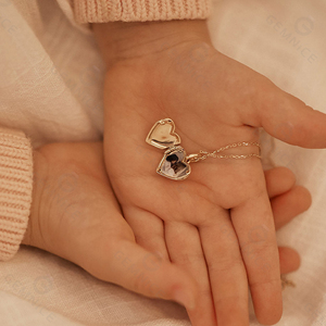 Gemnel 925 Sterling bạc tùy chỉnh hình ảnh 18K vàng mạ Zircon tim Lotus mề đay Mặt dây chuyền - Product Image 4