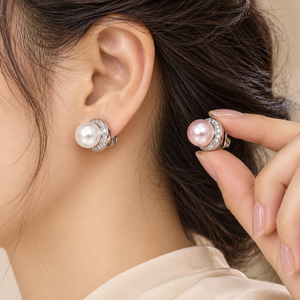 Orecchini a clip con perle rotonde per donna, design semplice, accessori per l'orecchio da indossare tutti i giorni - Product Image 2