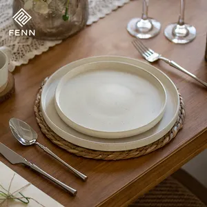 Placa de cerâmica para jantar de casamento, prato redondo de pedra e sustentabilidade com esmalte de gergelim natural e estilo country