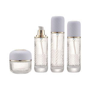 Flacons atomiseurs de parfum en verre borosilicate vides de 100 g, transparents, série Tidal, forme arquée, bande nervurée, bouchon <span class=keywords><strong>à</strong></span> <span class=keywords><strong>vis</strong></span>, cosmétique de luxe - Product Image 5