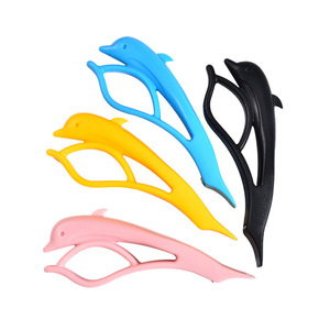 Smart Kitchen Gadget Delphin form Obst Gemüse Palm Peeler Kinder Sicherheit Obsts chäler Werkzeug Küchen zubehör - Product Image 6