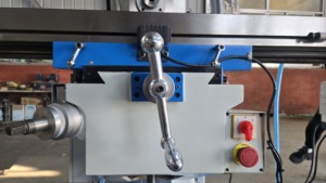 Fonctions de coupe variées avec alimentation automatique, machine de fraisage et de perçage ZX6350C, puissance 1,5 kW/2,2 kW pour usage industriel moyen - Product Image 5