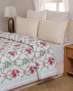 Couette en coton à motifs floraux de roses rouges, imprimée à la main, réversible, literie artisanale indienne, couette de style cottagecore - Product Image 2