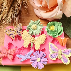 แม่พิมพ์ซิลิโคนรูปดอกไม้ผีเสื้อ 8 ชิ้น สำหรับทำช็อกโกแลต ฟองดองท์ ดินโพลิเมอร์ สบู่ งานฝีมือ ตกแต่งเค้ก - Product Image 4