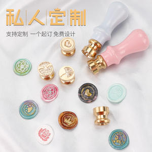 Têtes de sceau en laiton miniatures rondes 1,2 cm x 1,5 cm pour la décoration et la scellure - Product Image 1