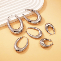 Joyería de acero inoxidable minimalista de moda clásica, venta al por mayor, pendientes de aro huecos gruesos impermeables chapados en oro de 18 quilates sin deslustre