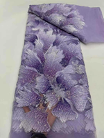 Nouveau tissu en maille brodé de perles et de sequins en forme de fleurs 3D écologique pour robes de mariée, costumes de scène et tenues pour filles d'usine